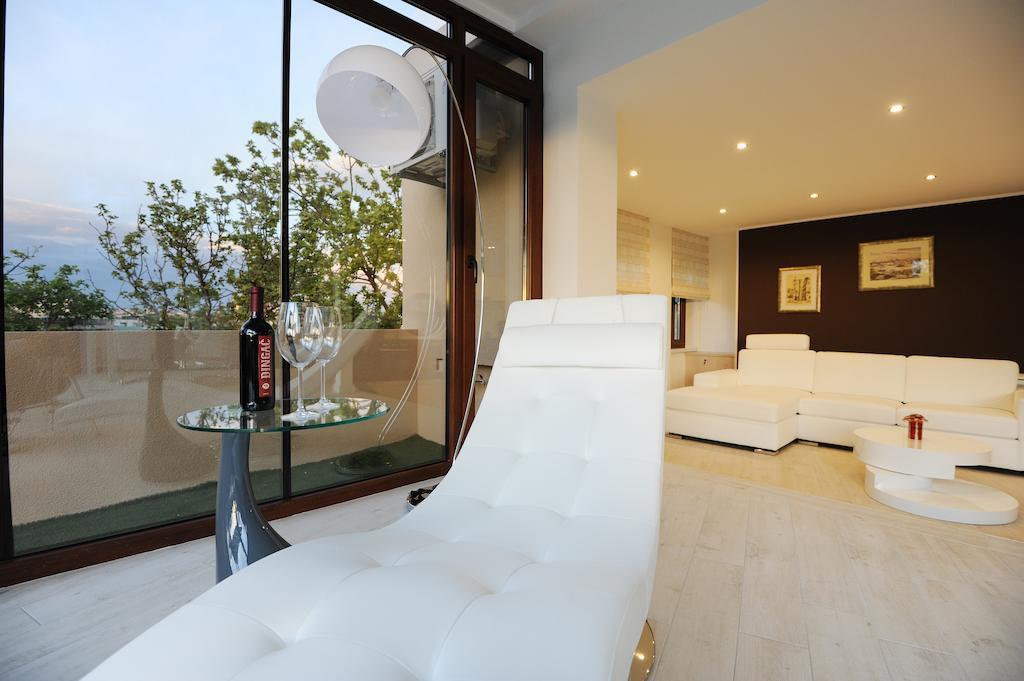 扎达尔Feel Good Penthouse With Jacuzzi公寓 外观 照片